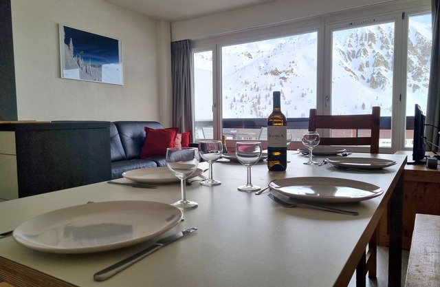 Hermoso apartamento totalmente renovado, 8p, Senderos de pie, Tignes Le Lac, WIFI.