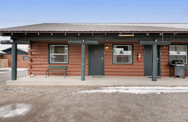 Foothills Lodge 6 - South Fork