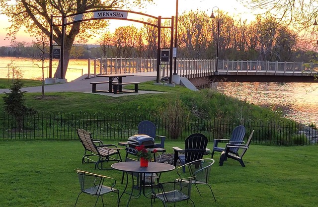 Fox River Retreat #3