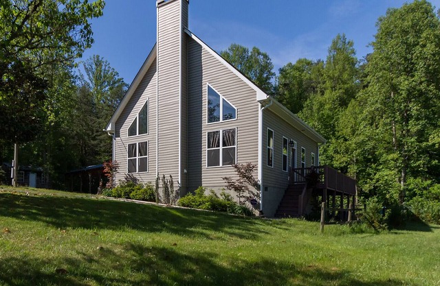 Retiro Foxwood, a pocos minutos del Casino Harrah's en el centro de Cherokee