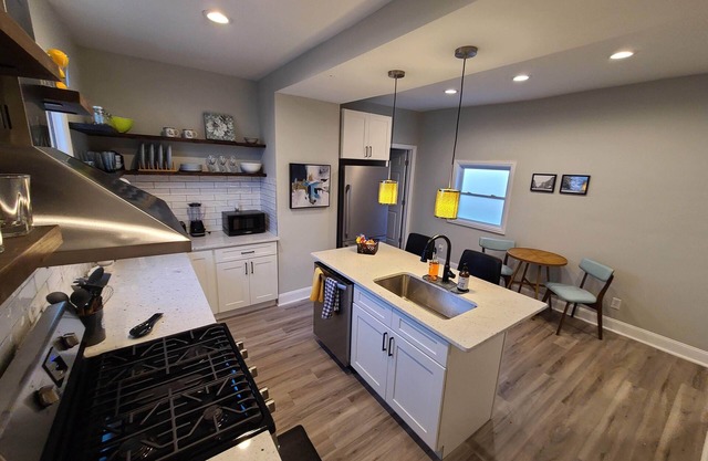 Franklinton Corner - 2Bed/2Bath Home near Short North