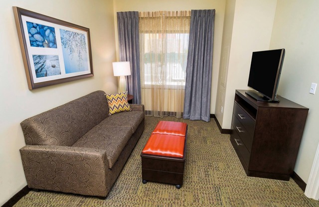 Desayuno gratis. Piscina. Barbacoa compartida. ¡30 minutos al zoológico de Oakland!