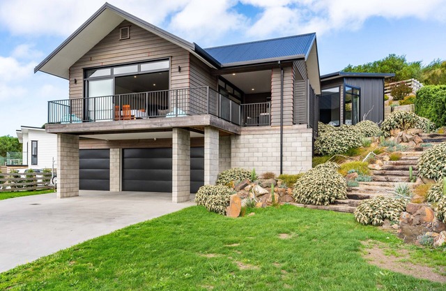 Fuel for the Sol - Mangawhai Heads Holiday Home