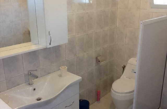 Fully equipped ground floor villa 400 metres from the beach