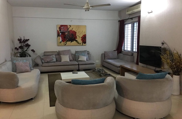 Apartamento de lujo amueblado completo en alquiler