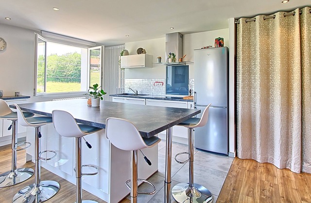 Catering clasificado 3 * - A los 12 minutos de Annecy - T2 de 51 m2