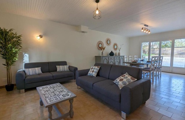 Gîte lumineux 3 chambres, jardin clos, animaux admis - FR-1-653-227