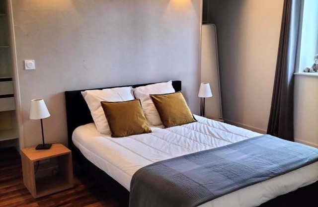 Gîte nature au pied du Puy St Ambroise, 7 personnes - FR-1-489-440