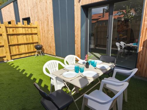 Gîtes Néphélie votre cocon tout confort aux portes du Puy duFou - Climatisé, Terrasse, Parking