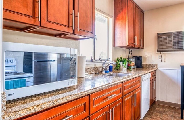 G2G - 2 Min Walk To Downtown Walnut Creek |2BD 1BA