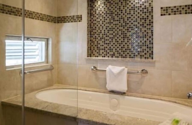 Galleon Resort, Pool, Hot Tub, In Town, Pool, Marina