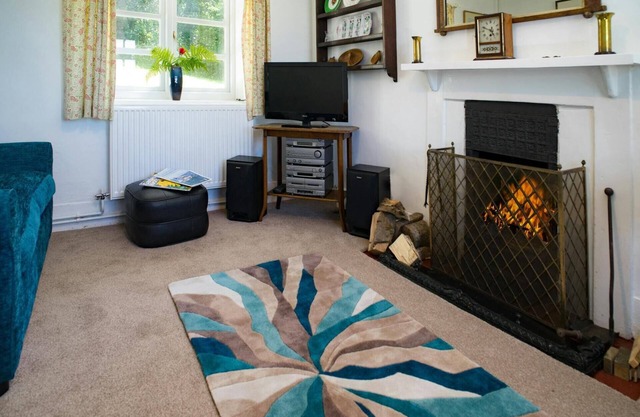 Garden Cottage, Newcastle Emlyn