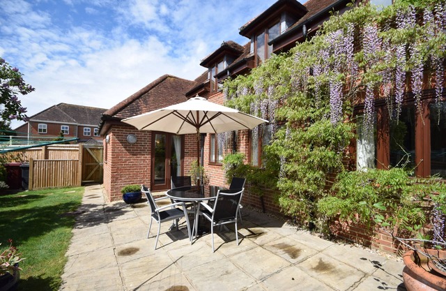 Garden Flat - casa de campo cómoda para dos cerca de Chichester y Goodwood