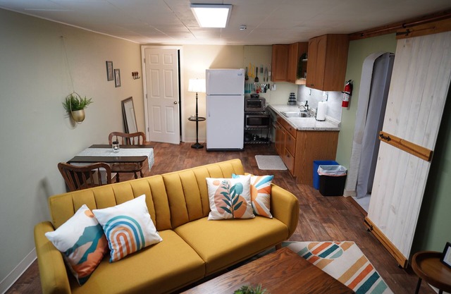 Garden level 1-bedroom apartment, private entrance. Month-to-month.