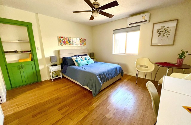 Garden Patio Studio near Bosque, Old Town