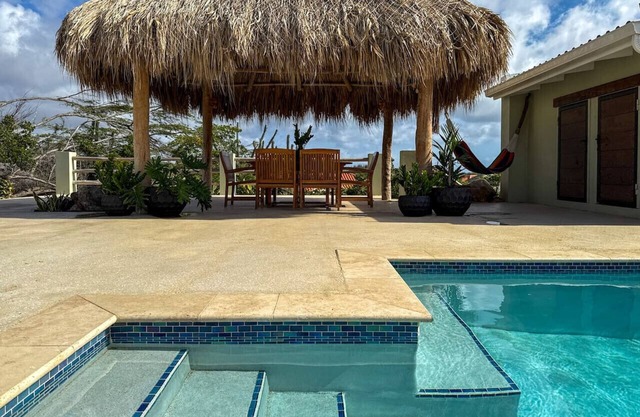 Garden Terrace – Mena’s Authentic Wellness Eco