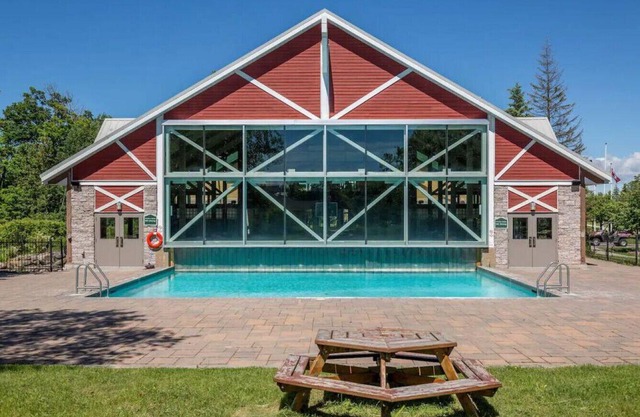 Garden View Suite with Jacuzzi tub & Full Kitchen
