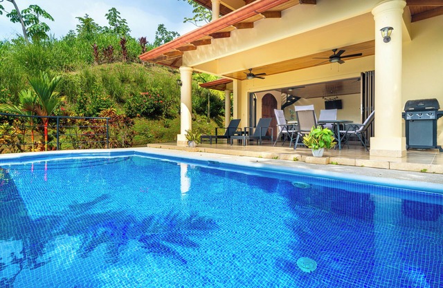 Gated Community-Privacy, Ocean Views-pool-Ojochal-sleep 9