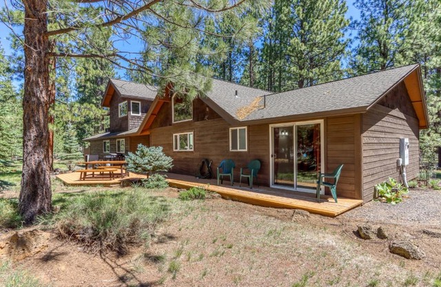 Gateway to the Deschutes