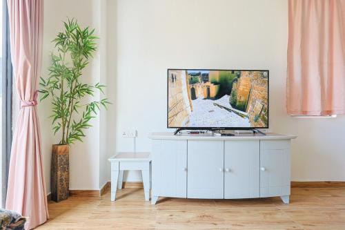 Genting View Resort Apartment by QHome