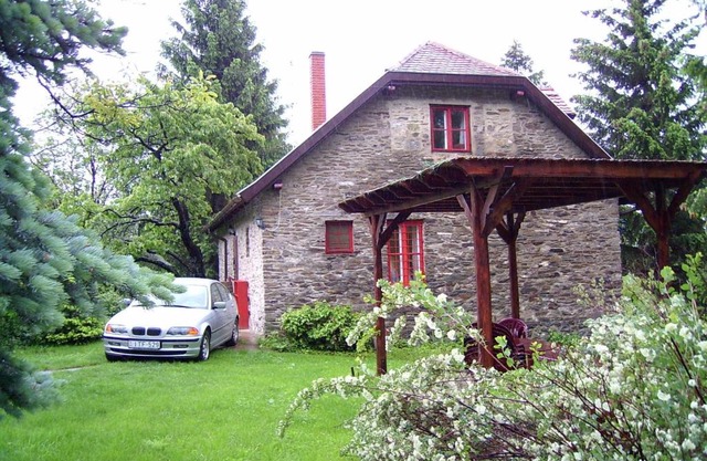Gereben Villa