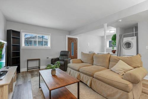 German Village Hidden Gem - 3 BR, Parking l Value