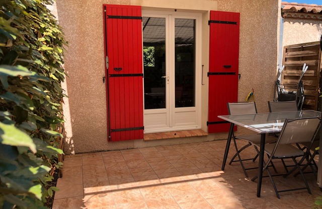 Casa rural 'L'Olivier' con Wi-Fi y aire acondicionado