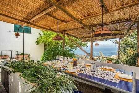 GOCCE VILLAS - Sunshine Villa