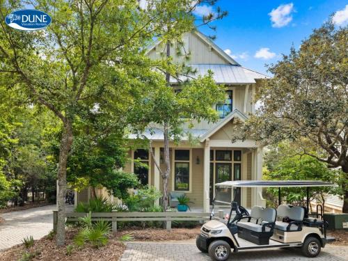GOLF CART - "Crabbin House South" - Beautiful WaterColor Lake District 4BR home