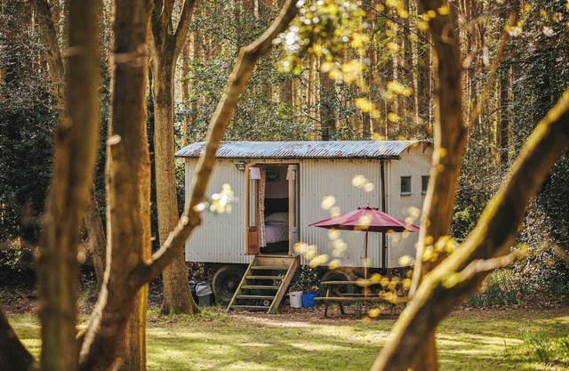 Goosewing Hut-QU7072