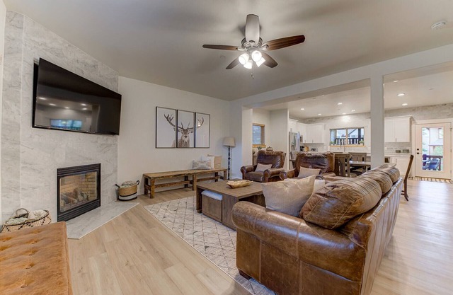 Gorgeous 4 Bedroom Bear Hollow Village