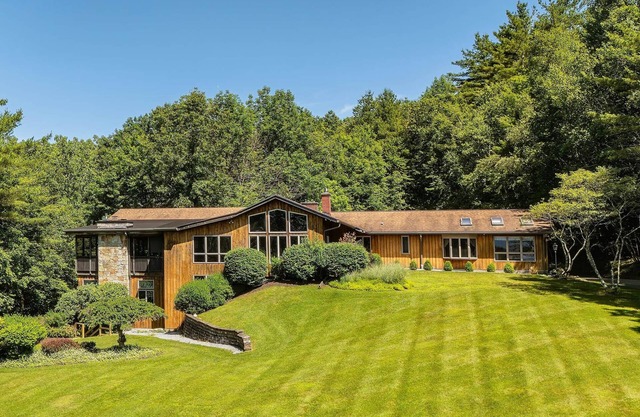 Gorgeous Williamstown Estate 6BD/5BA