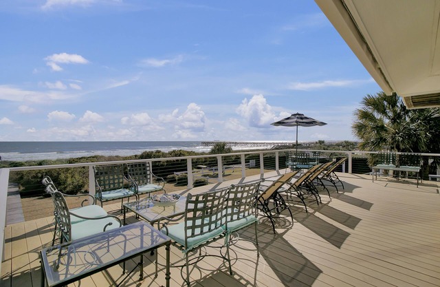 Gorgeous oceanfront home with private beach access