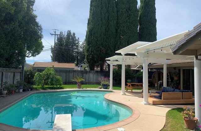 Gorgeous summer Haven with Pool and Sauna