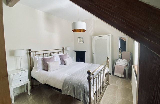 Grado II, 30 Overleigh Road, Handbridge, Chester