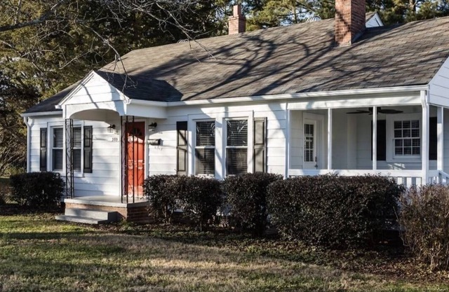 Graham downtown house - completely remodeled