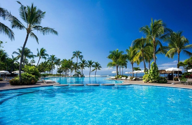 Grand Luxxe Residence 4 Bedroom Suite at Vidanta Resort includes Golf & Spa Pkg