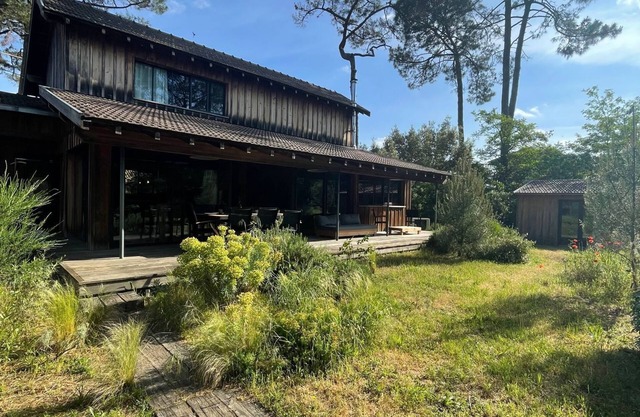 Grande Escoure Chalet 165m2 a 60m du lac