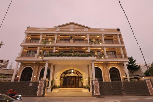 Grandeur Boutique Staycation