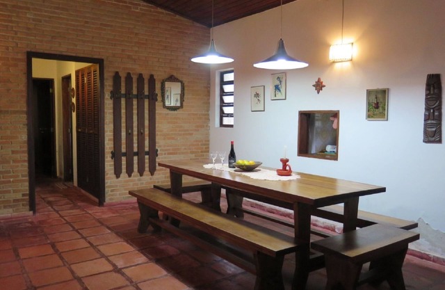 Gran casa en condominio a pocos metros de la playa, capacidad para 14 personas.