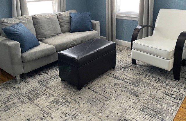 Great House for longer term guests! 2 bedroom