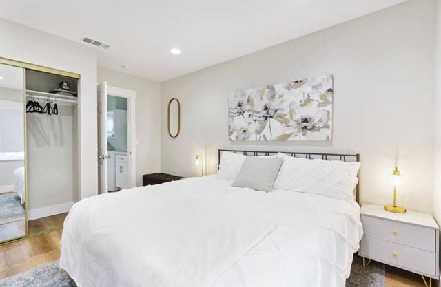 New Renovation, Great Location, 15-min from LA