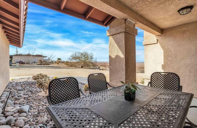 Great View House Hot Tub Fire Pit