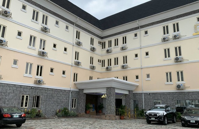 Great Ville Hotel