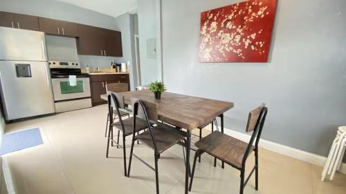 Group Stay by the Grove & Gables