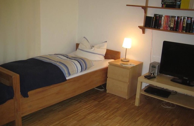 Guest apartment, first floor (No. 01) - Klähn guest apartments