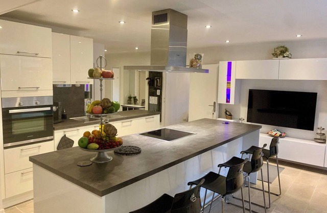 Guest apartment in Burgwedel City, for business and family, 6 persons