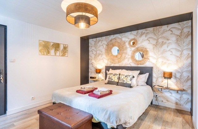 Chambre d'hôtes 'Chambre Camélia' con jardín compartido y Wi-Fi