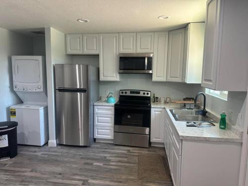 Guest house near UCD Med. Center