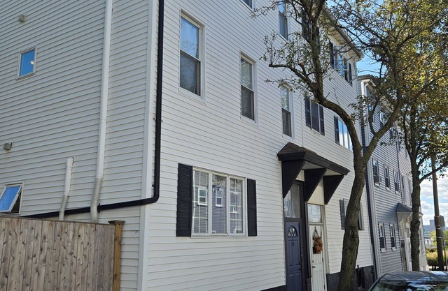 Harborside Walk to Subway